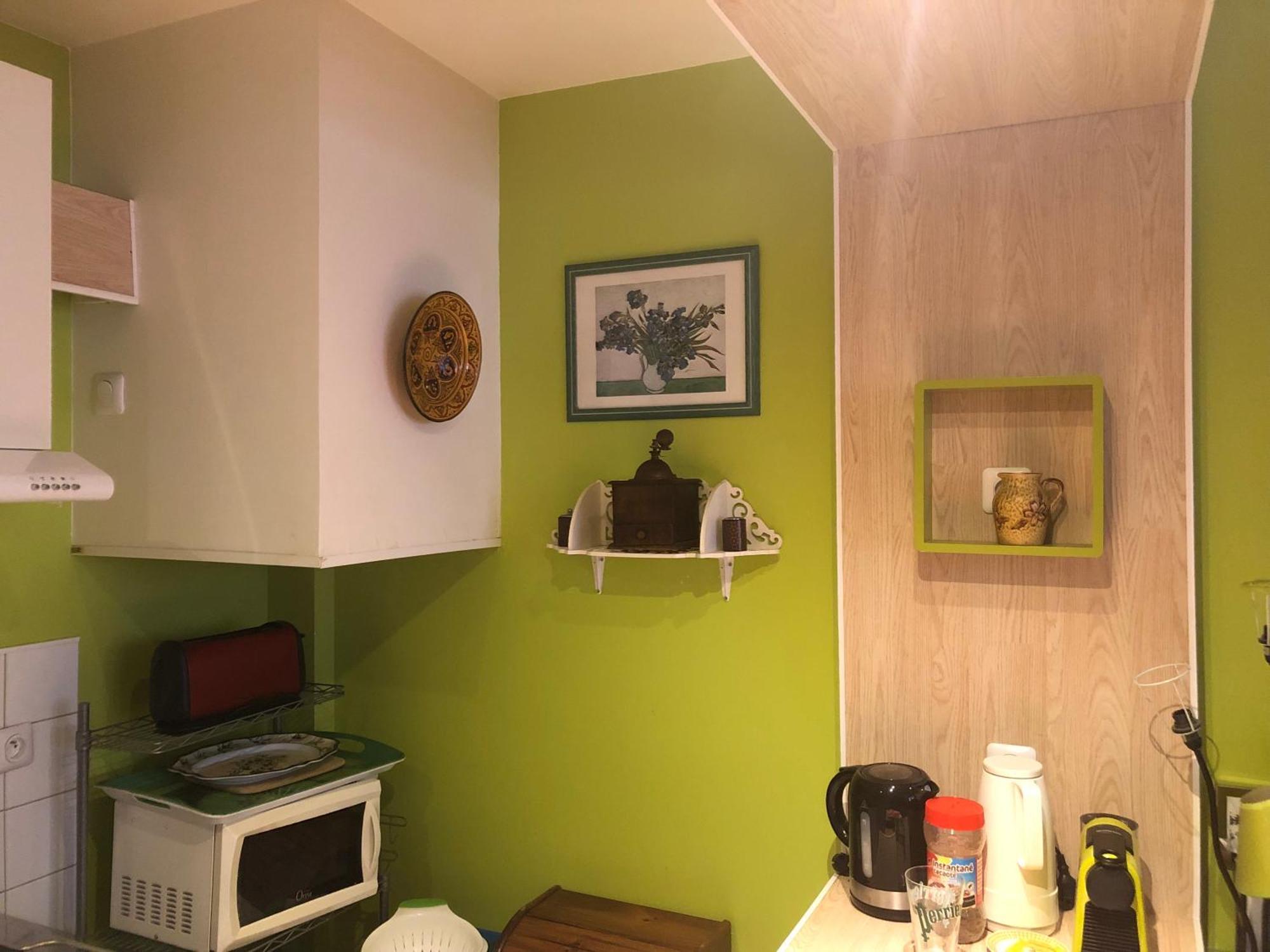 Studio Pigalle De 25 M2 - 2 Lits Simples Type Gigogne Pour 2 Personnes - Quartier Hypertouristique - 3 Minutes De La Station Metro Pigalle ,Petit Train Vers La Butte Montmartre - Cabaret Moulin Rouge -Restaurants Bouillon Pigalle,Berliner Pigalle Paris Exterior foto