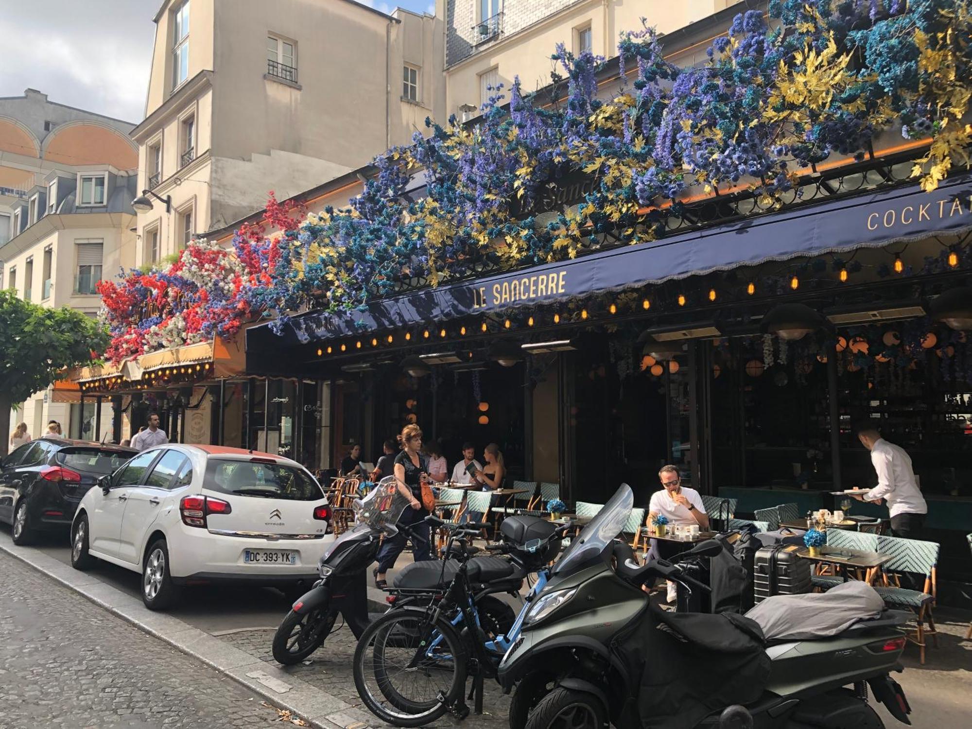 Studio Pigalle De 25 M2 - 2 Lits Simples Type Gigogne Pour 2 Personnes - Quartier Hypertouristique - 3 Minutes De La Station Metro Pigalle ,Petit Train Vers La Butte Montmartre - Cabaret Moulin Rouge -Restaurants Bouillon Pigalle,Berliner Pigalle Paris Exterior foto